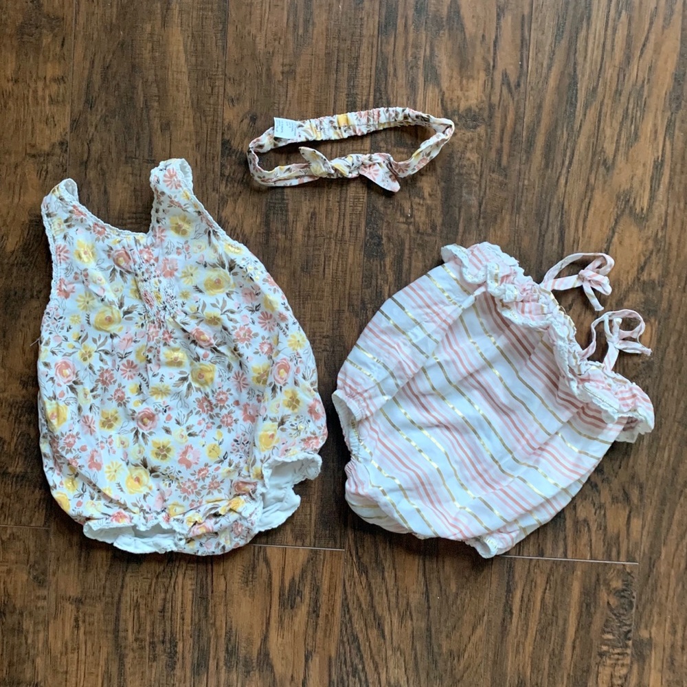 Two baby girl rompers 0-3 months never worn